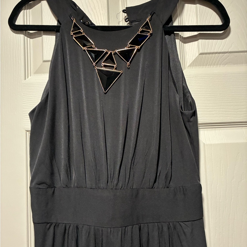 Chic Black Sleeveless Jumpsuit Very Stylish. SZ M $15